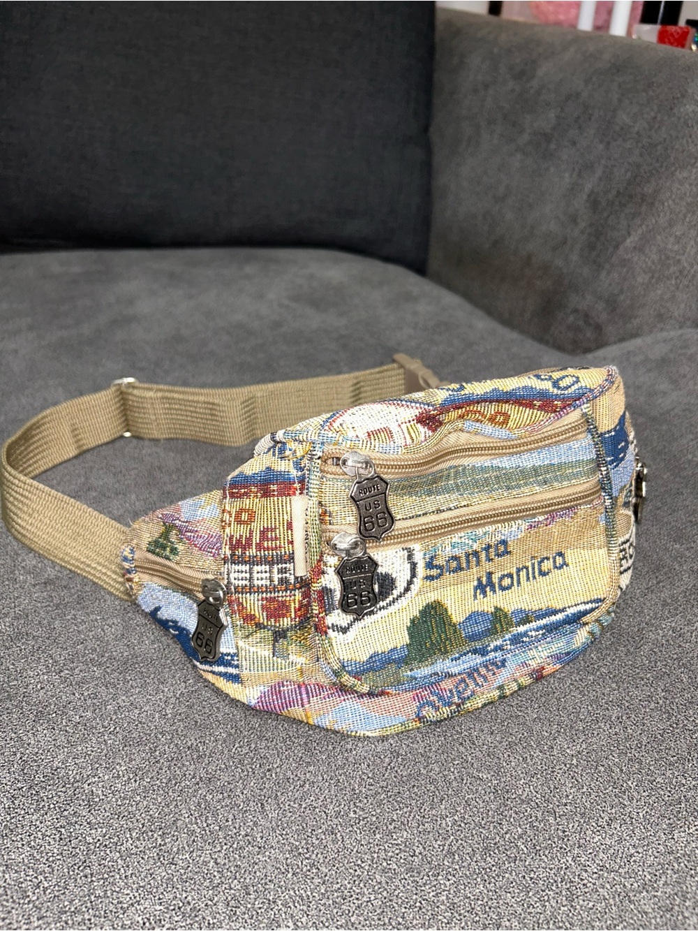 Vintage Woven US route 66 Patterned Waist Bag- 6 zipper pockets- Santa M/ Chi